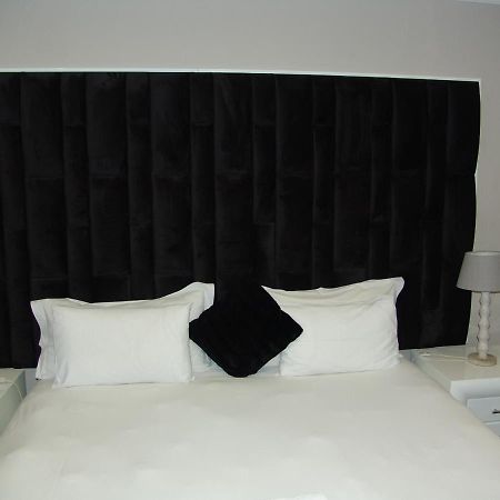 African Moon Corporate House Kempton Park Ngoại thất bức ảnh